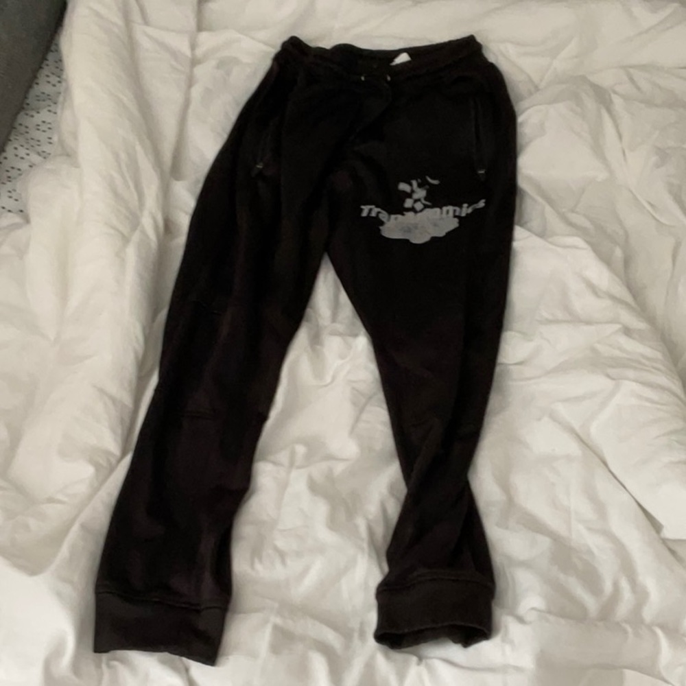 Black sweatpants